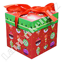 Подарочная новогодняя упаковка 10*10 см (маленькая) Елочные игрушки YX-1S