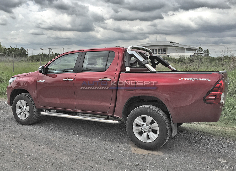 Дуга из нержавеющей стали для пикапа Toyota Hilux Revo (Тойота Хайлакс)