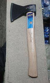 Топор с деревянной ручкой 800гр