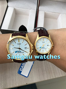 Наручные часы с логотипом