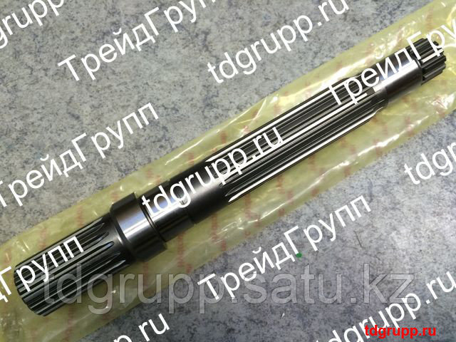 XKAH-00233 Вал ведущий Hyundai R290LC-7