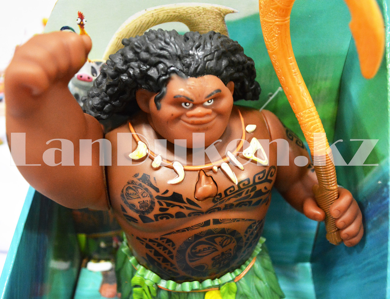Музыкальная кукла полубог Мауи с крюком (высота 21 см) - фото 5 - id-p48805997