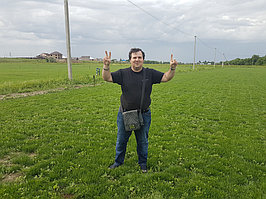 В гостях у нашего клиента.Производителя рулонного газона в Алматы