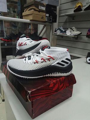 Баскетбольные кроссовки Adidas Dame IV (4) from Damian Lillard, фото 2