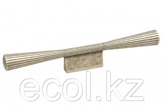 Мебельная ручка, замак, размер посадки 32мм, отделка серебро античное