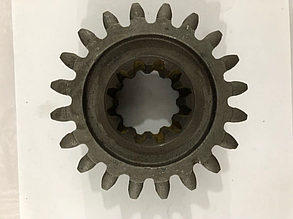 Шестерня включения пониженной