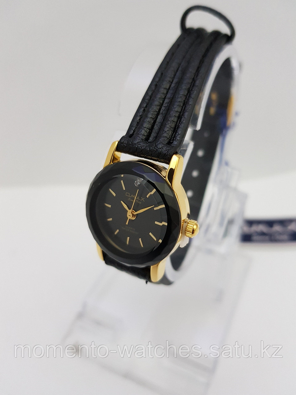 Женские часы Omax