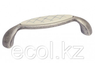 Мебельная ручка, замак, размер посадки 96мм,отделка серебро античное + вставка