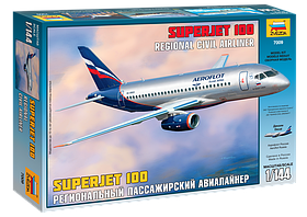 Сборная модель Пассажирский лайнер "Superjet 100" 1\144