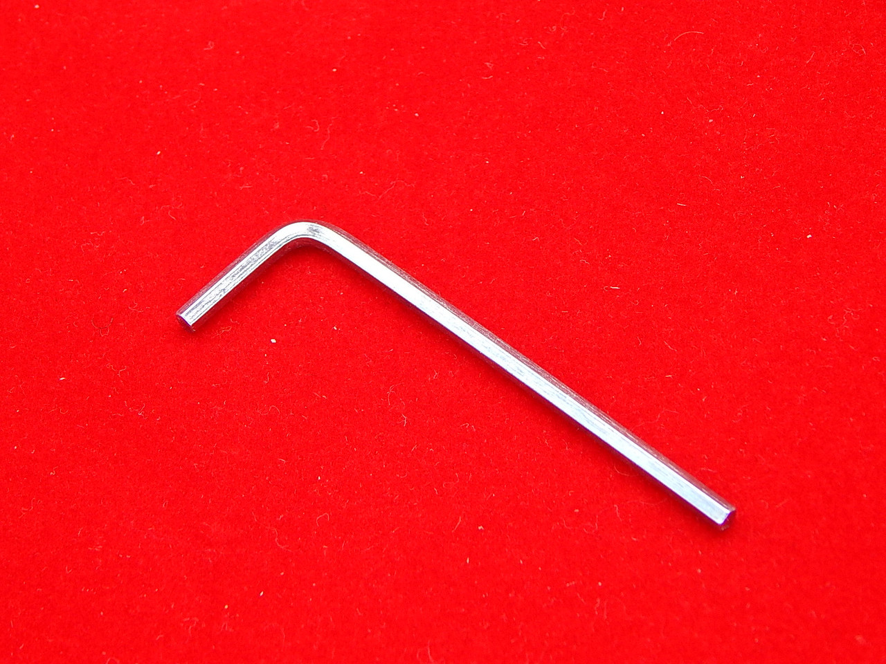 Ключ никелированный шестигранный (2,5 мм) - фото 1 - id-p49159008