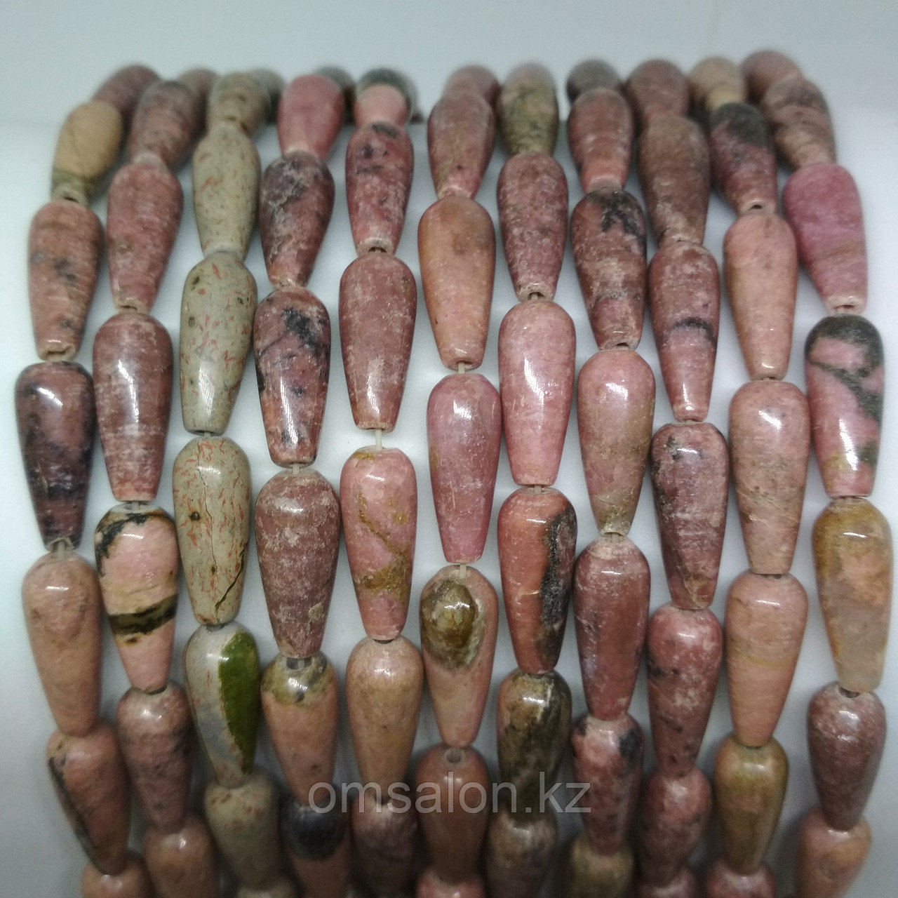 Родонит, капля, 16х6 мм