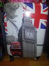 Чемодан пластиковый Big-Ben