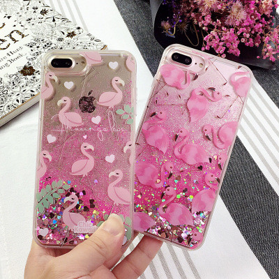 Чехол падающие сердечки Фламинго на iPhone 7