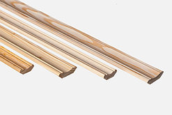 Плинтус потолочный сосновый