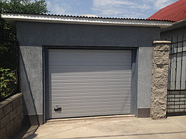 Секционные ворота серебро 1