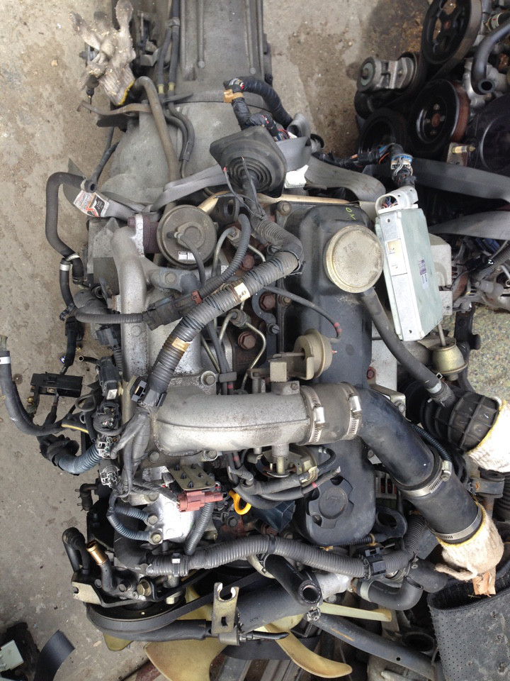 Двигатель Nissan Mistral TD27