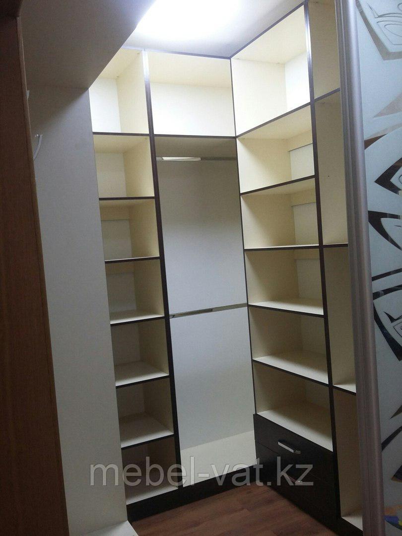 Изготовление гардеробных комнат на заказ - фото 2 - id-p49402301