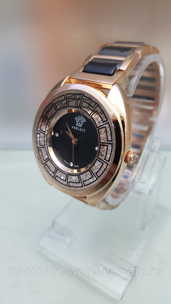 Женские часы Versace