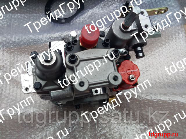 3262033 Насос топливный (ТНВД) Cummins NTA855