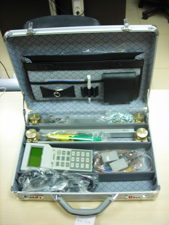 АКРОН 01 Портативный измерительный комплект с ультразвуковым расходомером, фото 1