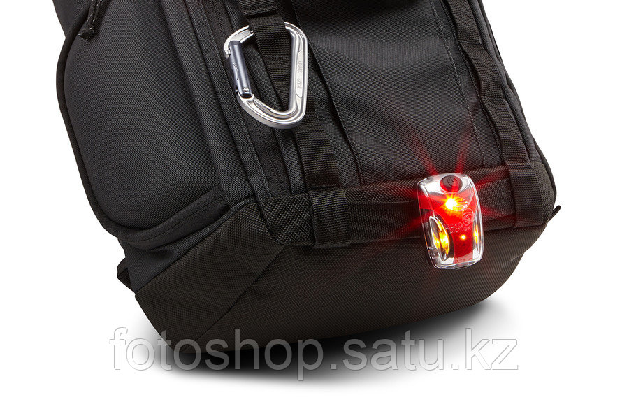 Рюкзак для ноутбука TSDP-115 Thule Subterra Daypack for 15 MacBook Pro - фото 4 - id-p49569296