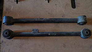 Рычаг поперечный Nissan Mistral (длинный)