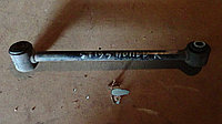 Рычаг правый поперечный Toyota Caldina (ST195)