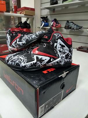 Баскетбольные кроссовки Nike Lebron 11 (XI) Graffiti, фото 2