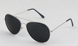 Очки с дырочками / перфорационные очки