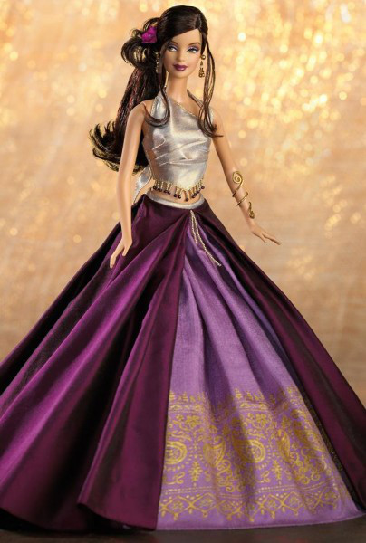 Barbie Коллекционная кукла Барби "В центре Внимания" от Katiana Jimenez