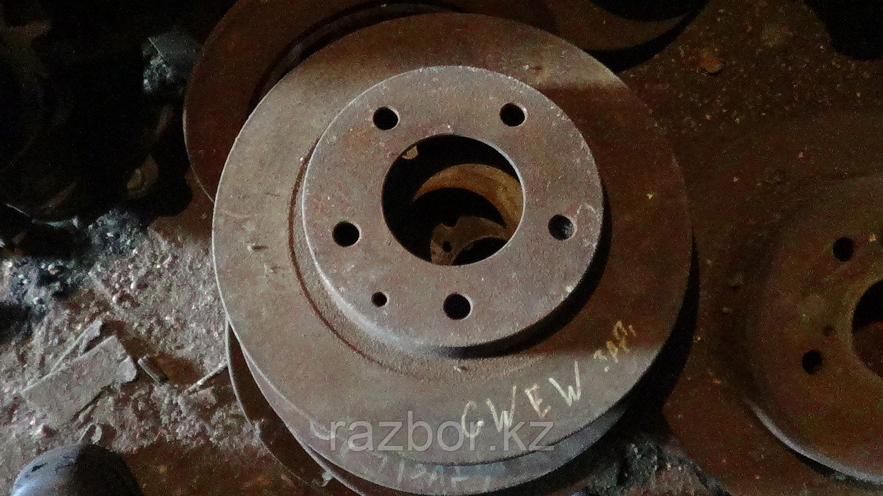 Тормозной диск задний Mazda Capella/626 левый/правый