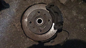 Тормозной диск Nissan Avenir левый передний