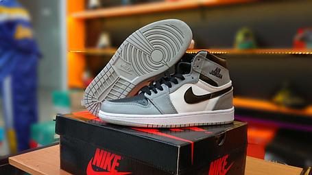 Баскетбольные кроссовки Nike Air Jordan 1 retro , фото 2