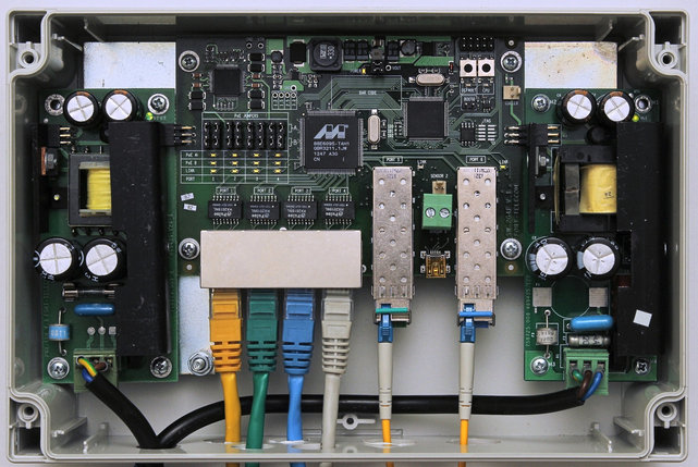 Коммутатор TFortis PSW-2G 4F управляемый, фото 2