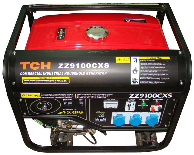 Бензиновый генератор  TCH 8000ZX.6,5 квт/220В