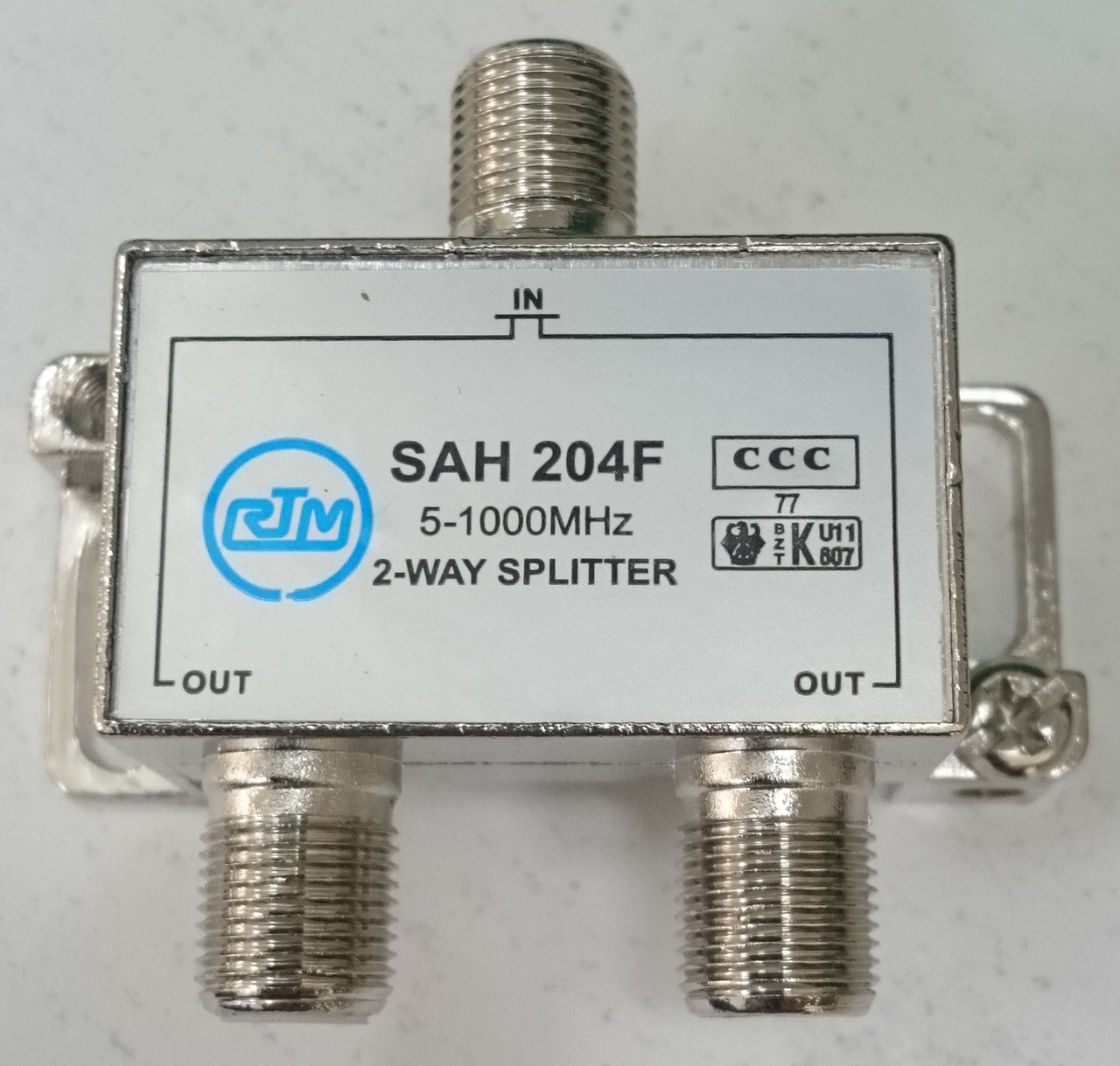 Сплиттер SAN 204F  2 отвода  5-1000 MHz