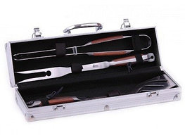1013 FISSMAN Набор инструментов для барбекю 4 пр. в чемодане (нерж. сталь)