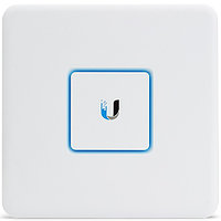 Маршрутизатор Ubiquiti UniFi Security Gateway USG Маршрутизатор Ubiquiti UniFi Security Gateway