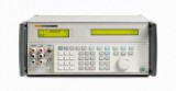 Fluke 5522A-PQ/1GHZ - многоцелевой калибратор с опциями определения качества электропитания и калибровки осциллографа с полосой пропускания 1 100 МГц