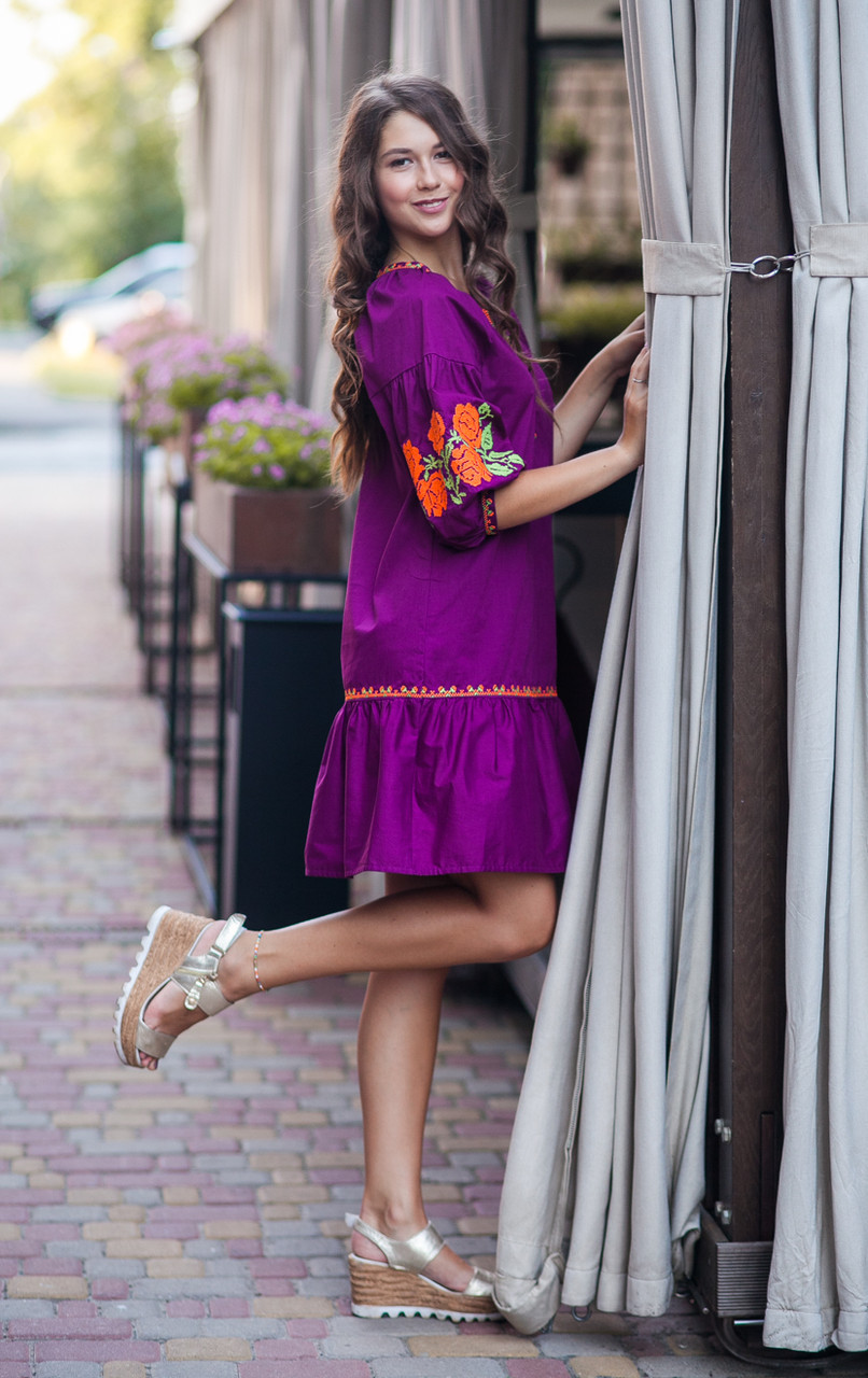 Платье с оборкой "Роза Новая"виноград рубашечная ткань оранжевая вишивка - фото 2 - id-p50763345