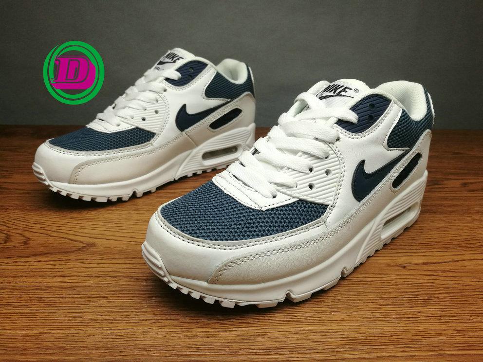 Кроссовки Nike Air Max 90 Essential - фото 2 - id-p50776689