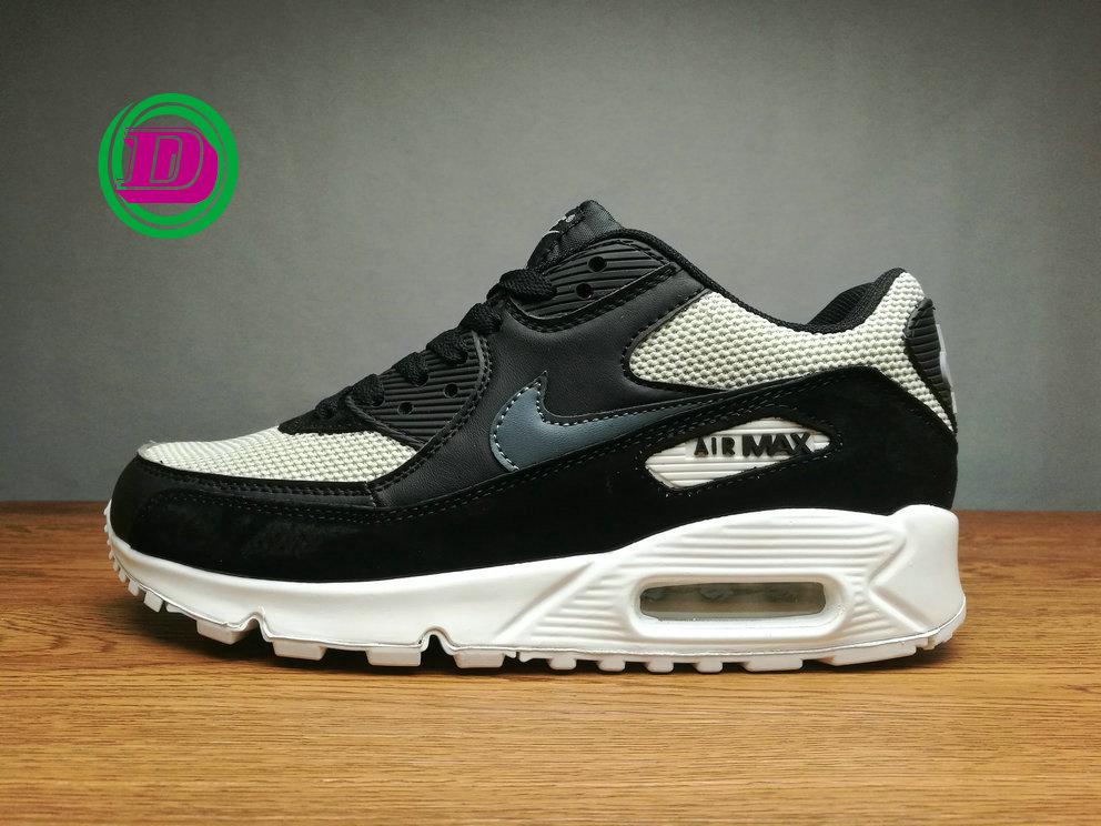 Кроссовки Nike Air Max 90 Essential - фото 1 - id-p50776941