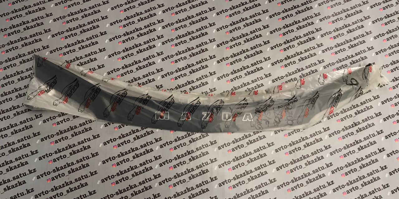 Мухобойка на MAZDA 323 (2000-2003)