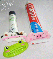 Выдавливатель зубной пасты и кремов №2