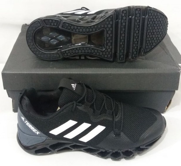 Кроссовки Adidas Terrex Black Gray White 