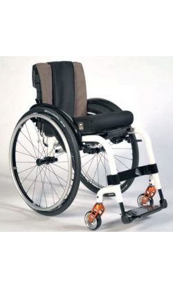 Инвалидная коляска активного типа со складной рамой SOPUR Xenon 2013 LY-710-068000 арт. MT10897