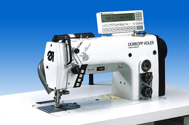272-740642 Е102 BM10202 Durkopp Adler Машина с нижним и игольным транспортером, с обрезкой края