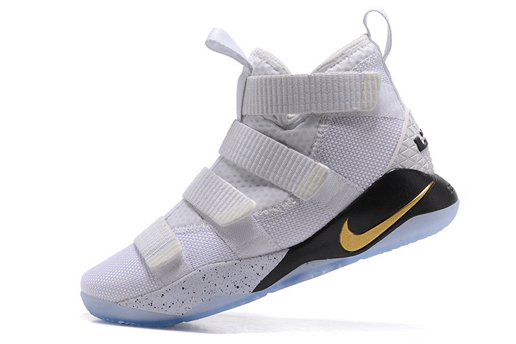 Баскетбольные кроссовки Nike Lebron James XI (11) Zoom Soldier "White" - фото 1 - id-p51460068