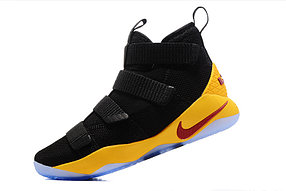 Баскетбольные кроссовки Nike Lebron James XI (11) Zoom Soldier 