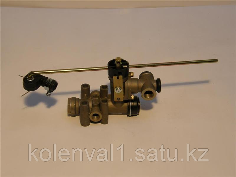 кран уровня пола 5 выходов. кран уровня пола wabco (4640062010). кран уровня пола 5 выходов. 007. Sv1465 knorr-bremse кран уровня пола.